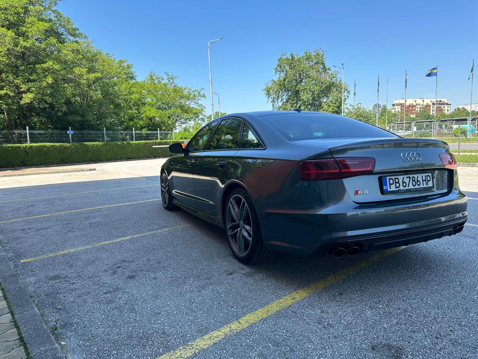 Audi S6  - изображение 5