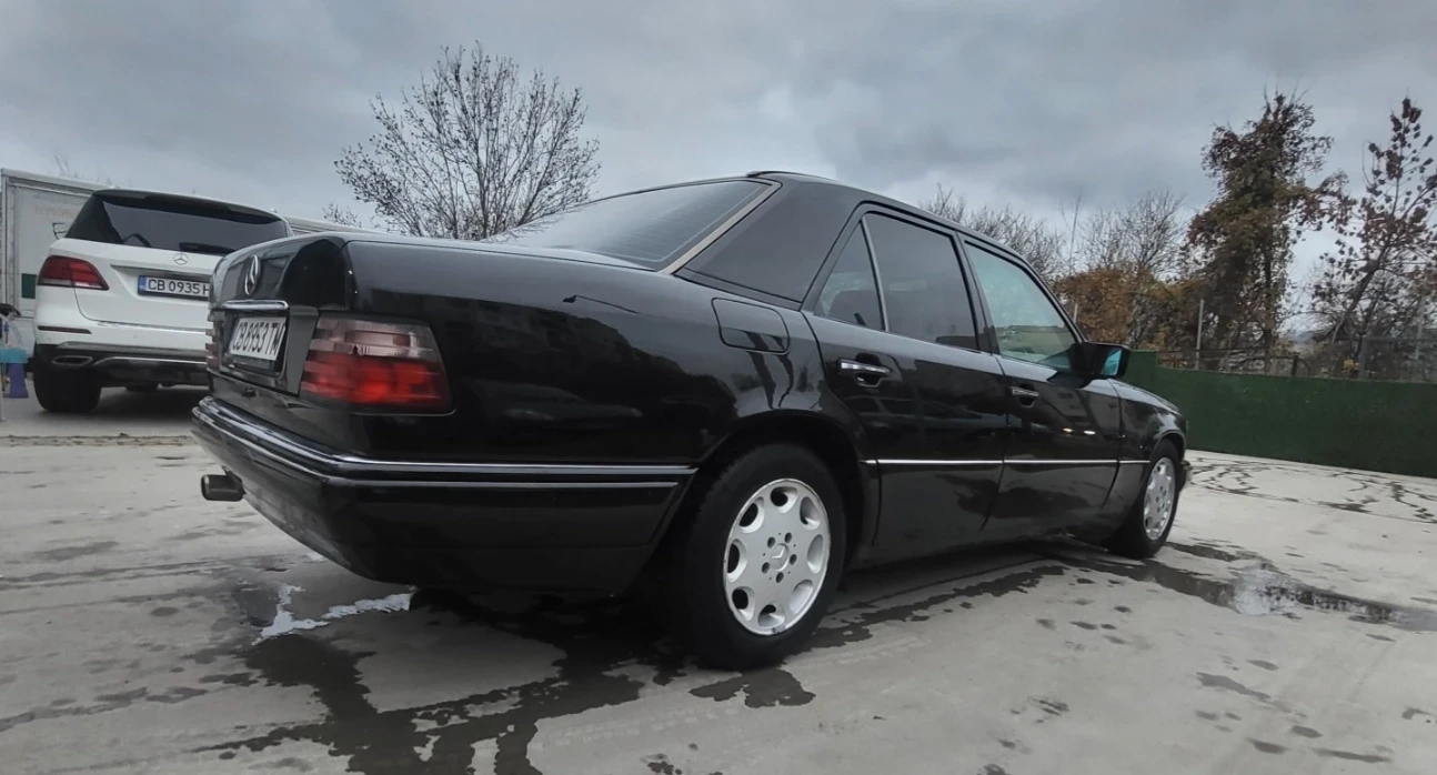 Mercedes-Benz 124 E200 136кс 1995г  - изображение 4