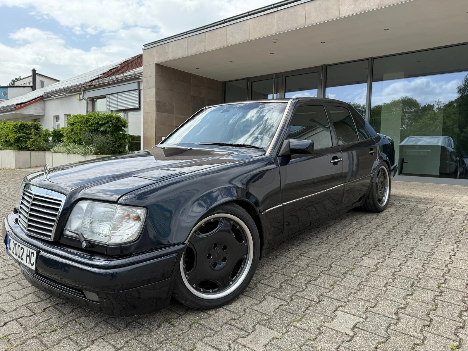 Mercedes-Benz E 500  - изображение 6