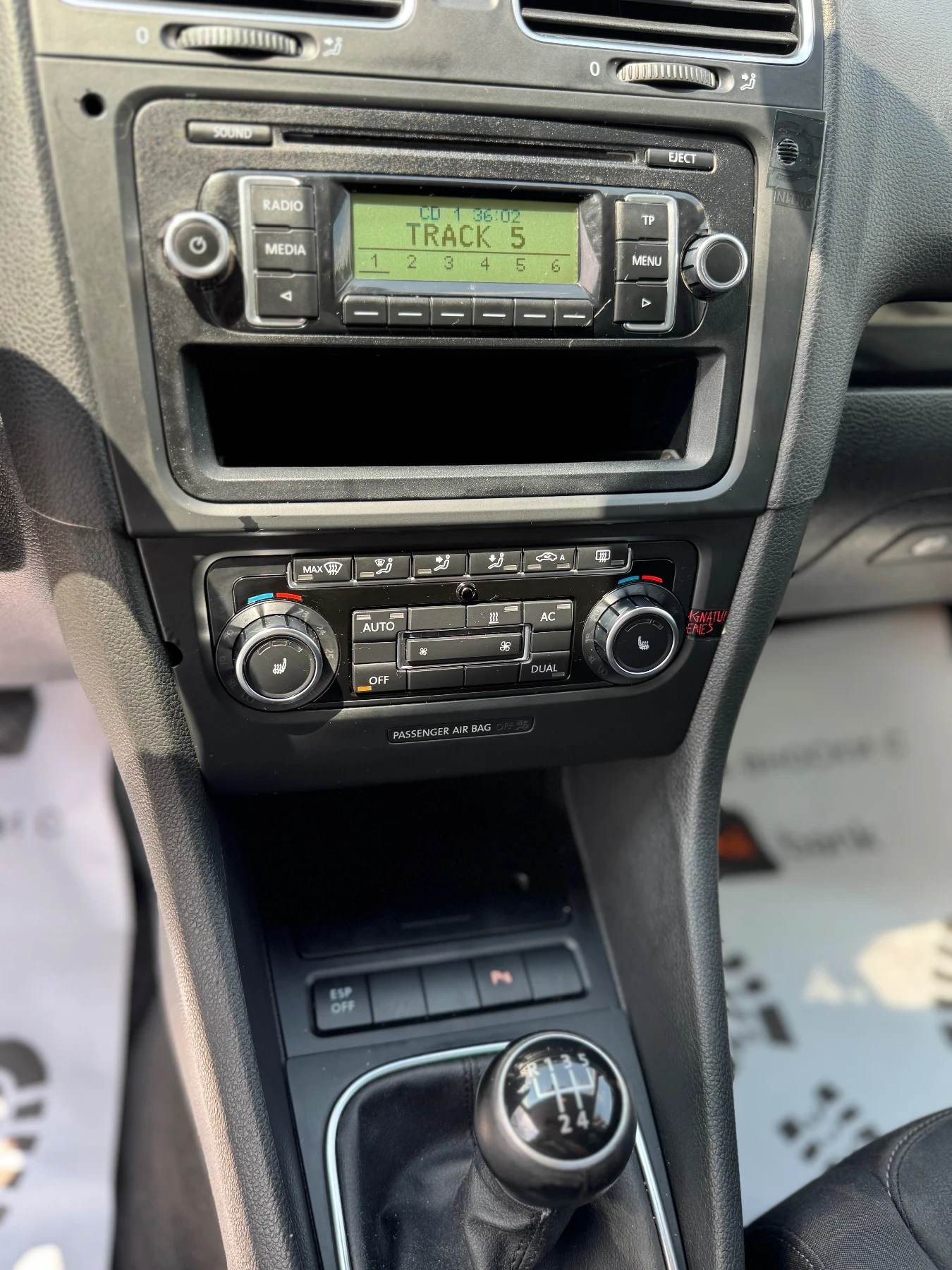 VW Golf 1.6TDI* 105* * * *  | Mobile.bg   16