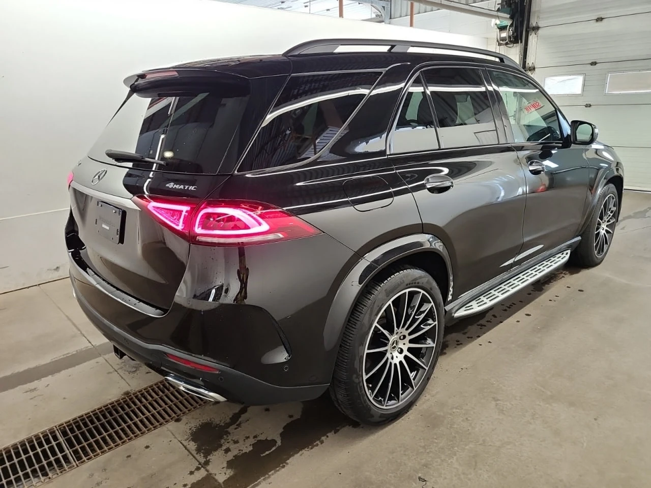 Mercedes-Benz GLE 450 * CARFAX * АВТО КРЕДИТ * ЦЕНА ДО БГ! - изображение 6