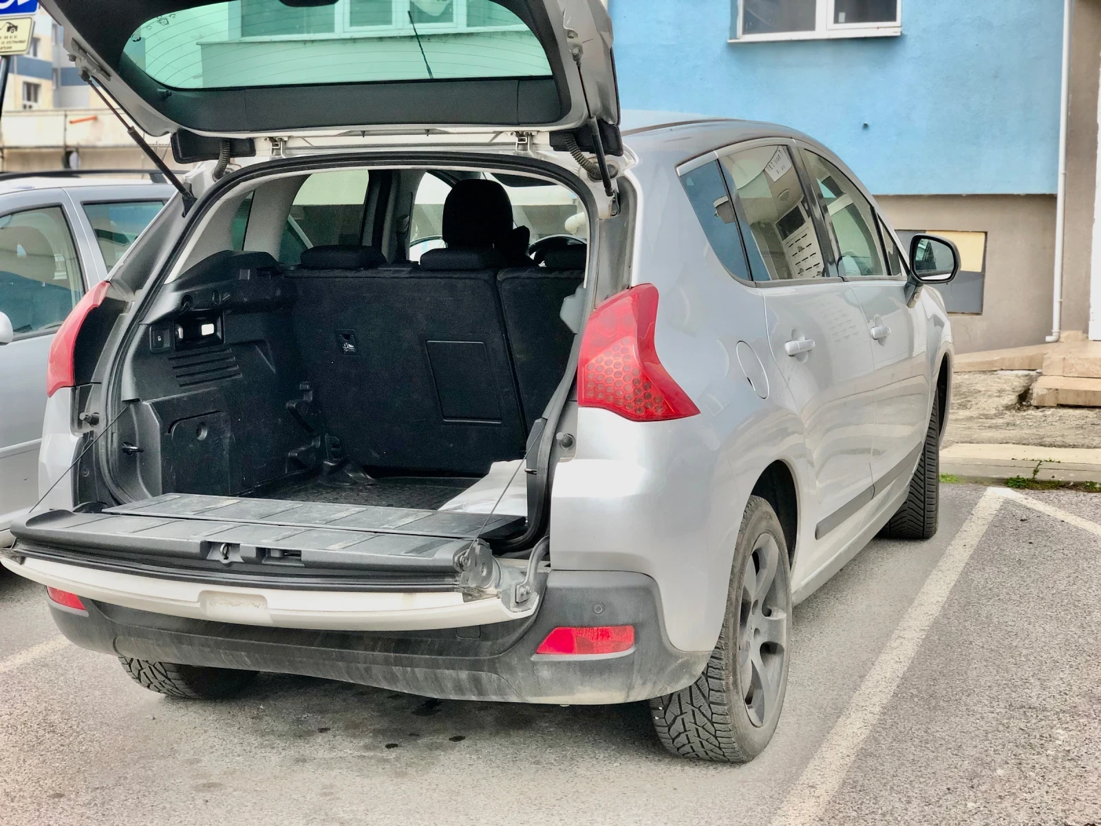 Peugeot 3008 1, 6 HDI - изображение 6