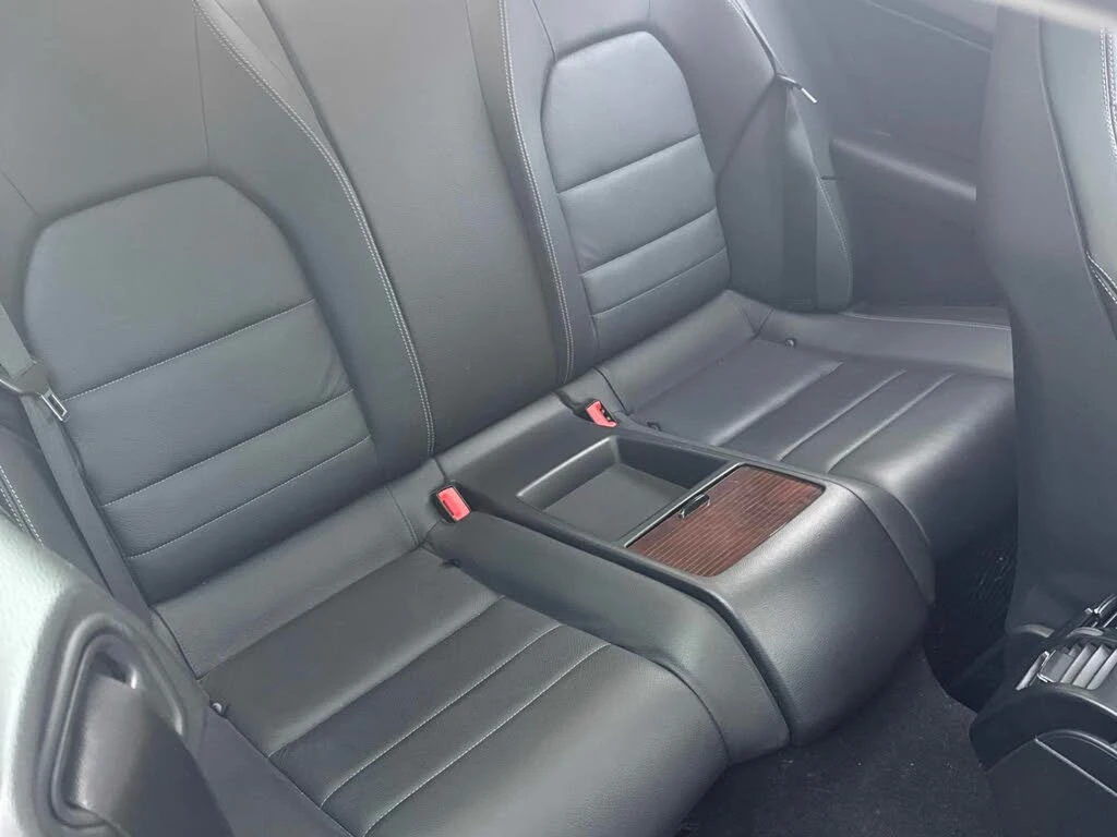 Mercedes-Benz E 350 E-Class Coupe * АвтоКредит* (ЦЕНА ДО БГ) - изображение 4