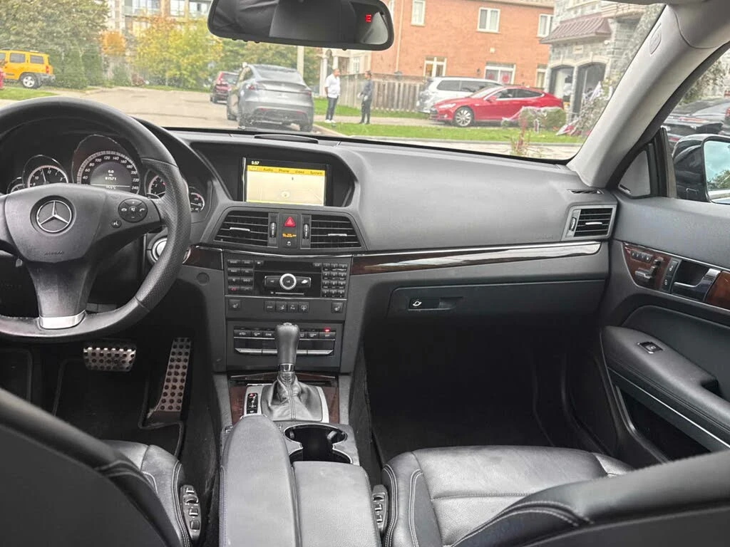 Mercedes-Benz E 350 E-Class Coupe * АвтоКредит* (ЦЕНА ДО БГ) - изображение 3