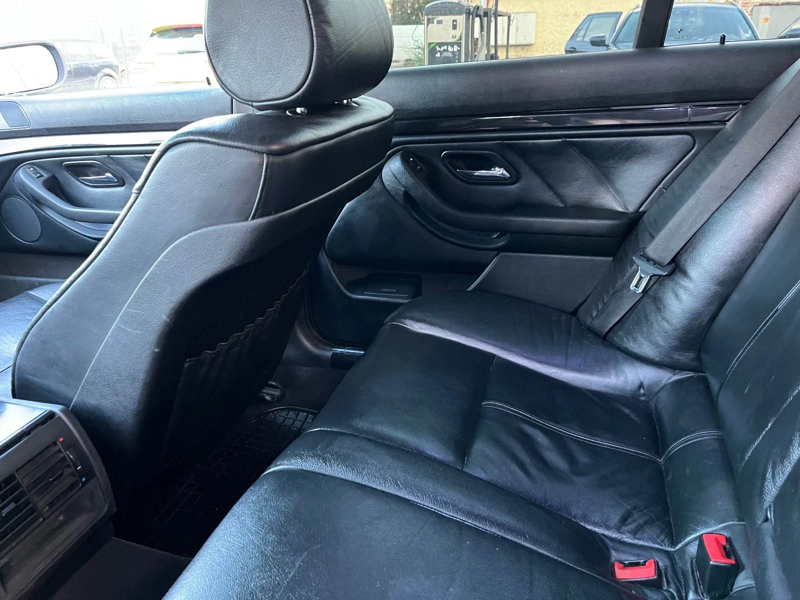 BMW 525  - изображение 10