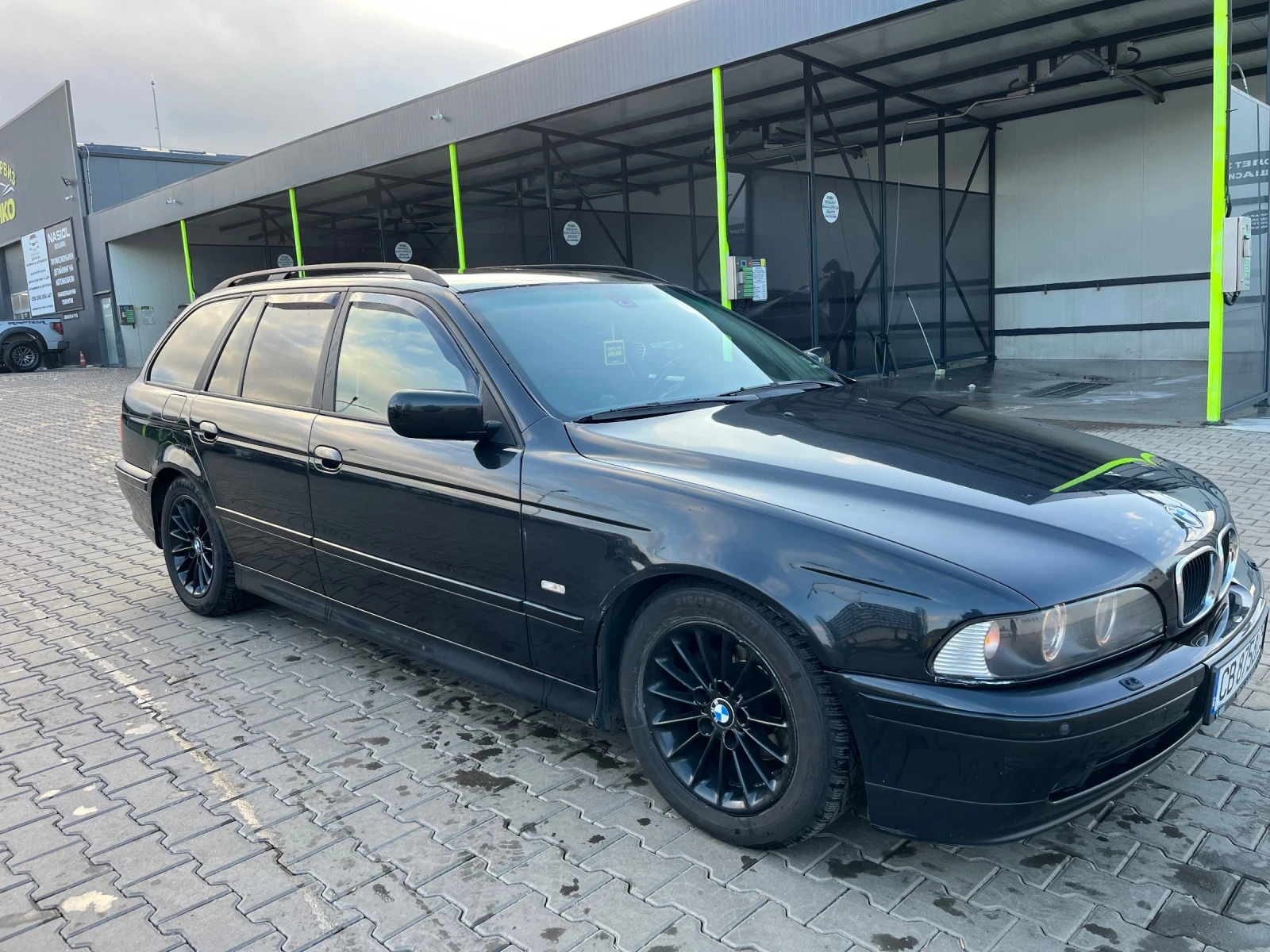 BMW 525  - изображение 2