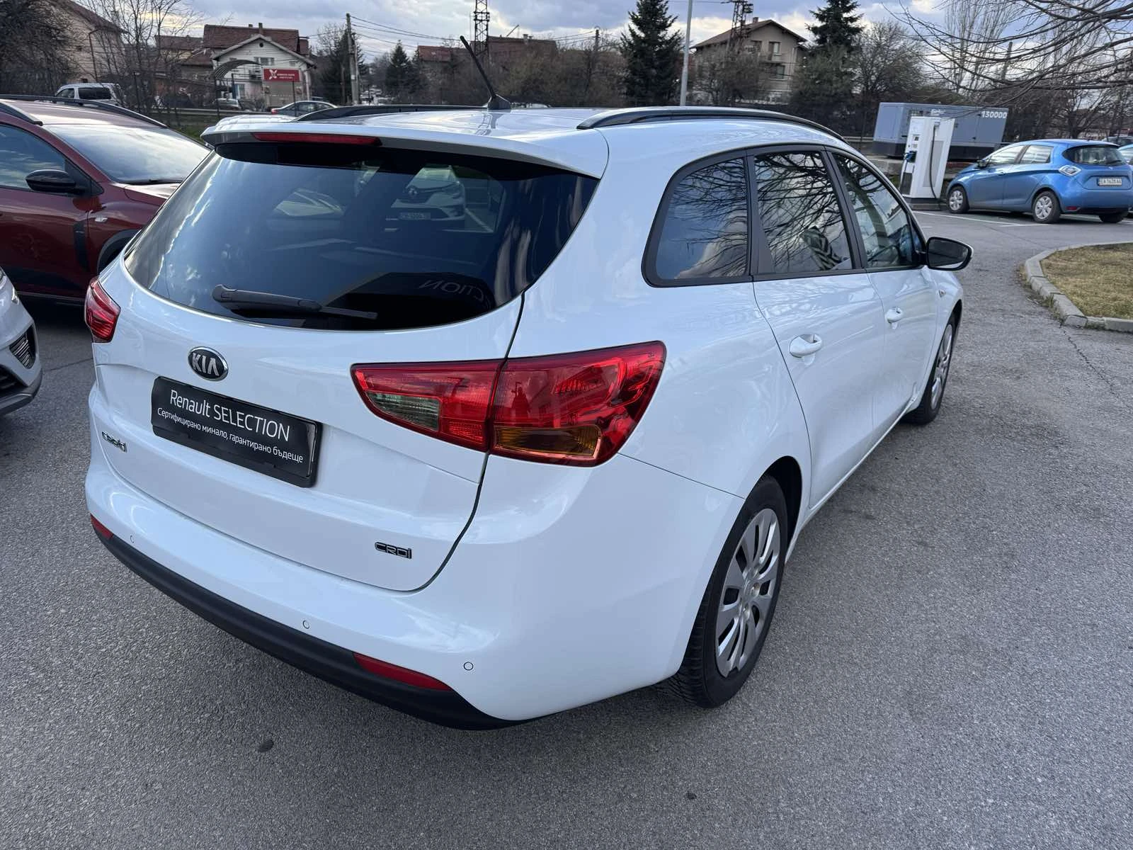 Kia Ceed 1.6CRDI | Mobile.bg � ����������� 6