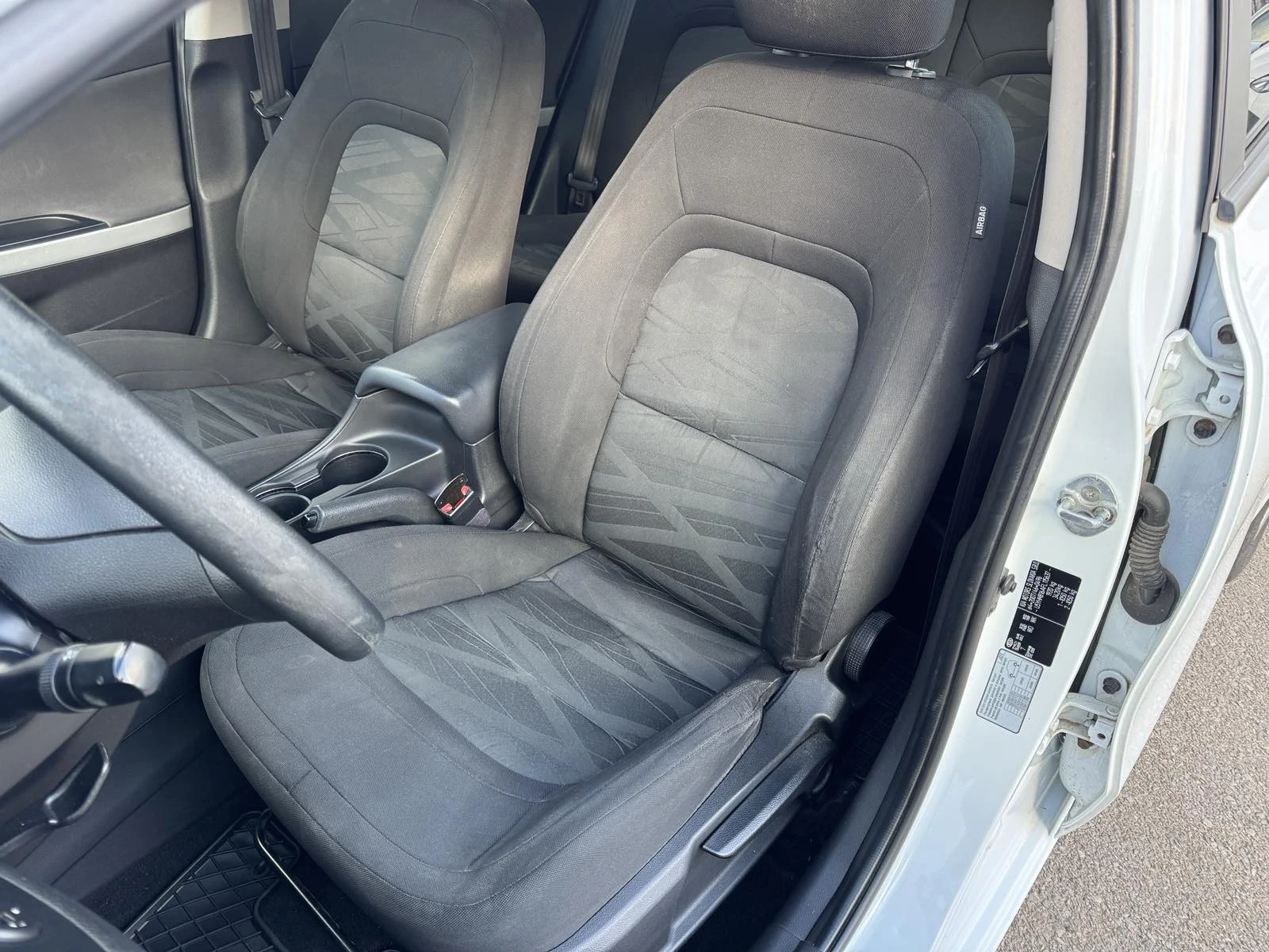 Kia Ceed 1.6CRDI | Mobile.bg � ����������� 13