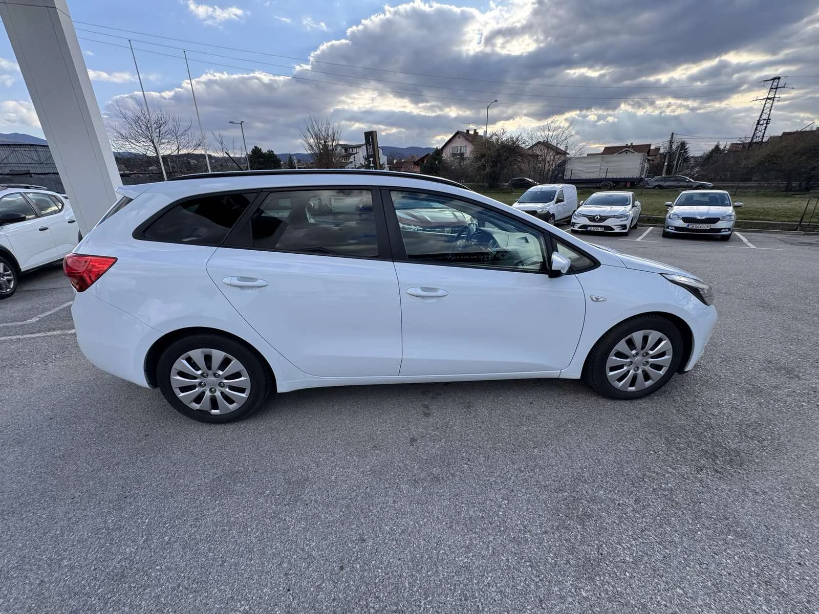 Kia Ceed 1.6CRDI | Mobile.bg � ����������� 7
