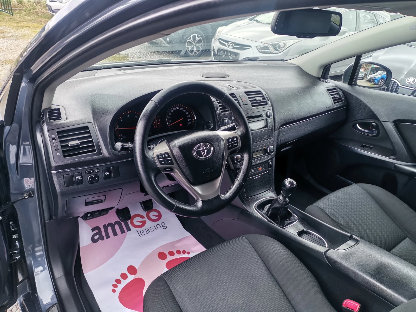 Toyota Avensis 2.0 D4D 125к.с., снимка 11 - Автомобили и джипове - 54019932