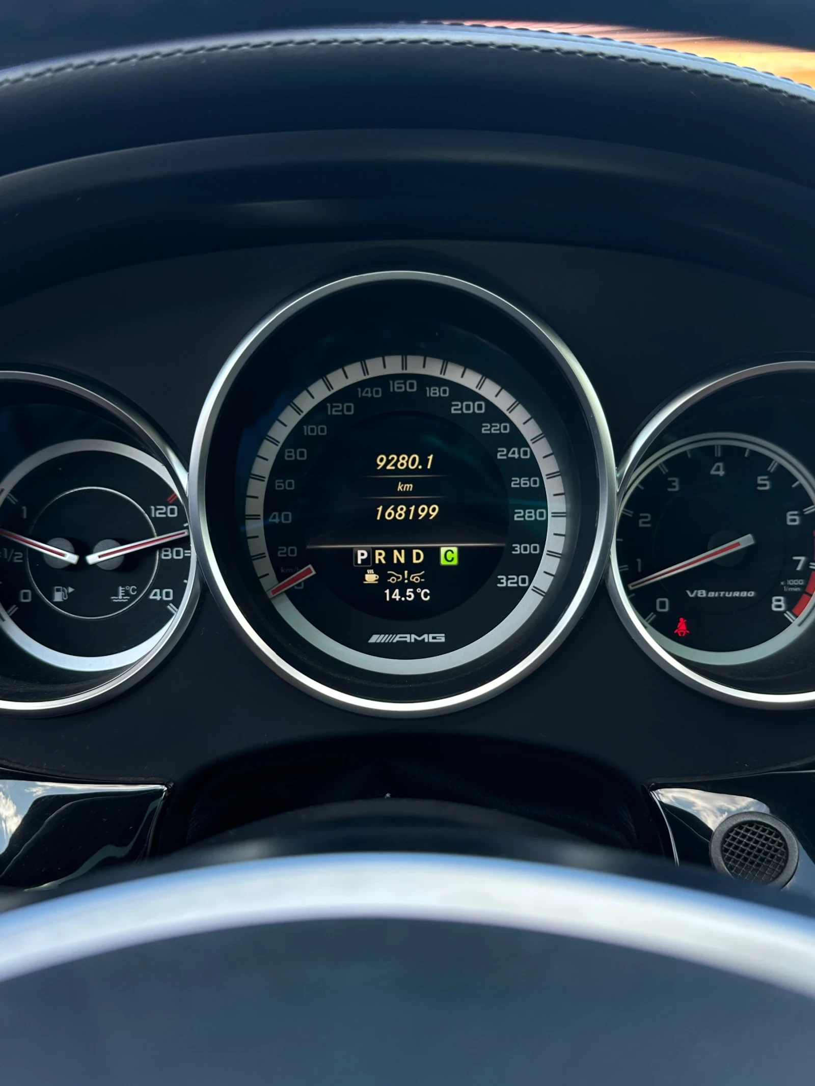 Mercedes-Benz CLS 63 AMG Performance Pack, снимка 14 - Автомобили и джипове - 54077494