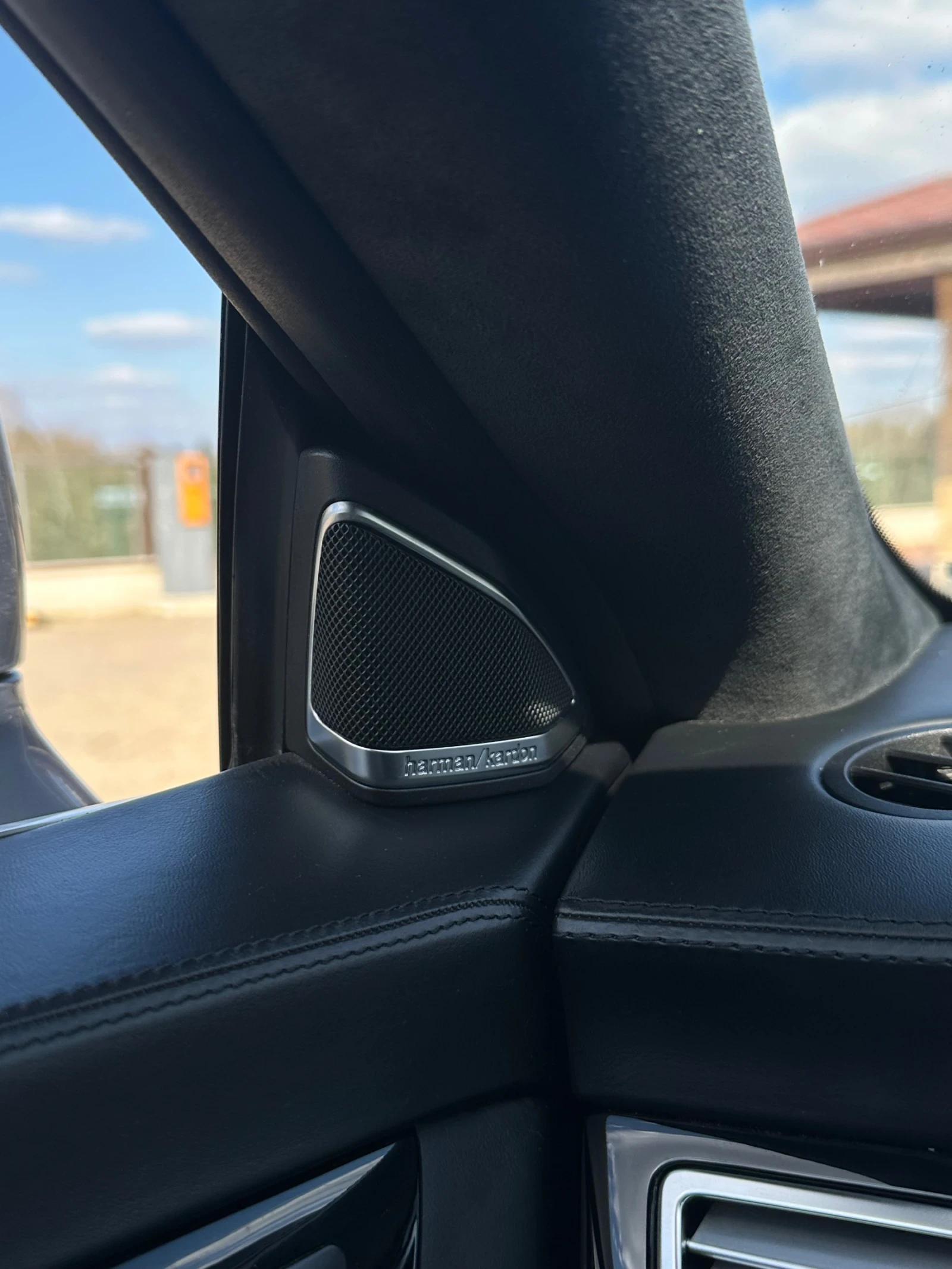 Mercedes-Benz CLS 63 AMG Performance Pack, снимка 15 - Автомобили и джипове - 54077494