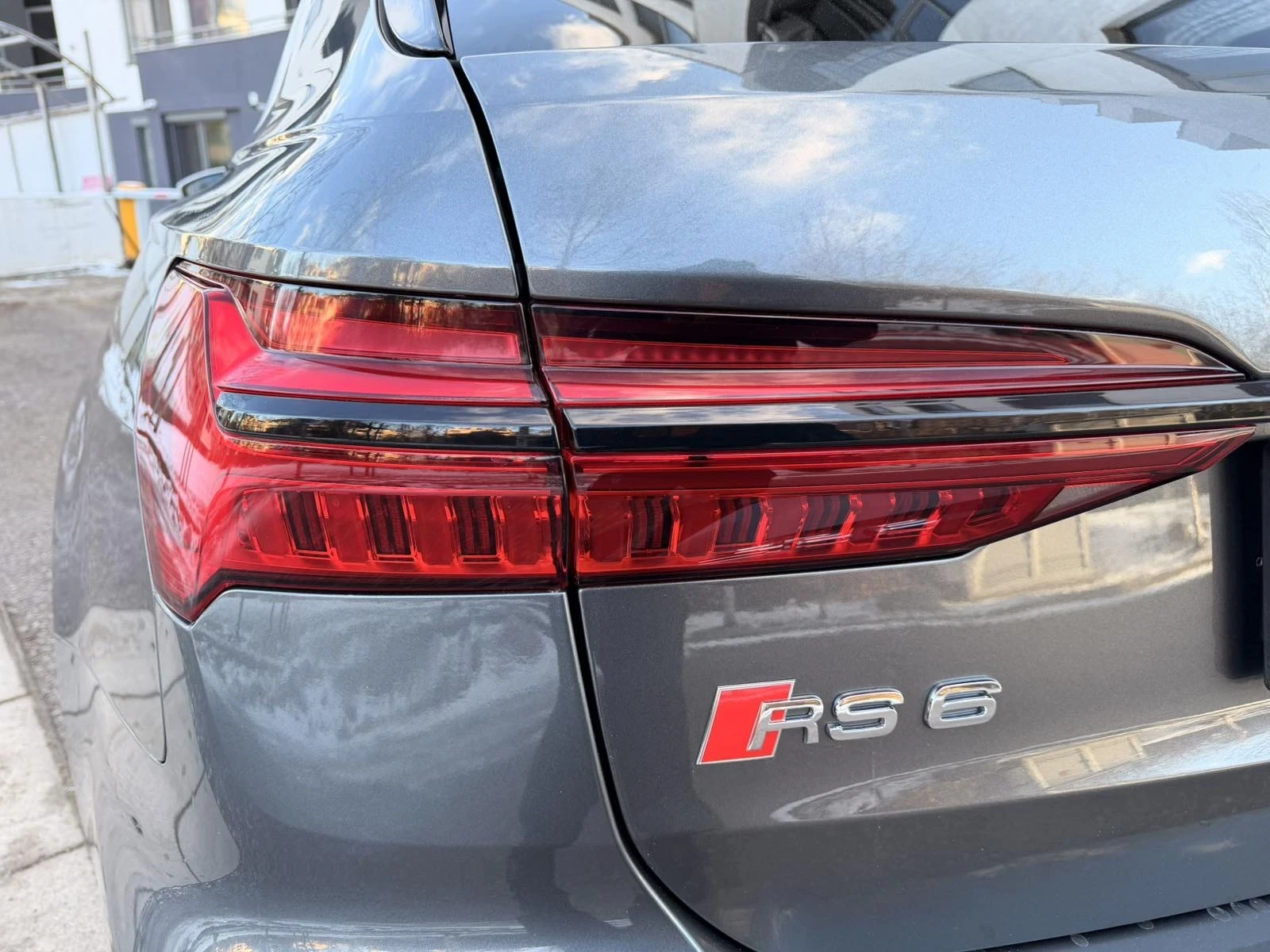 Audi Rs6 4.0TFSI / CERAMIC BRAKES, снимка 17 - Автомобили и джипове - 54338355