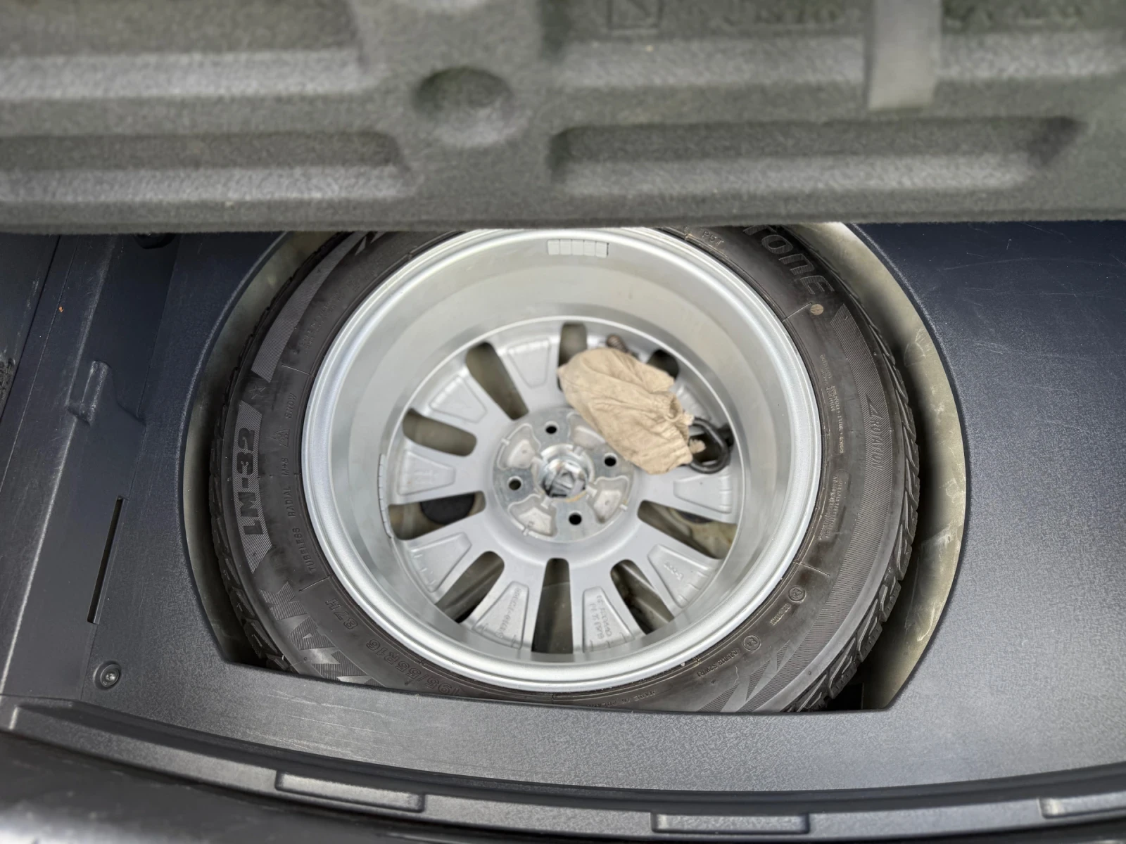 Kia Rio 1.25i 84кс 122000КМ ГЕРМАНИЯ, снимка 16 - Автомобили и джипове - 54482162