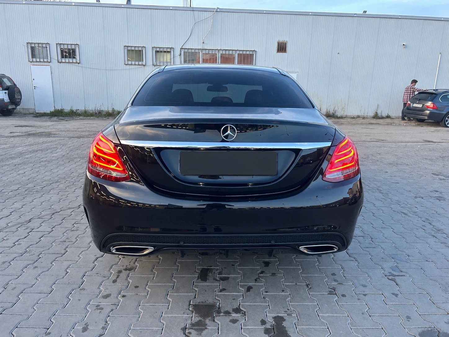 Mercedes-Benz C 300, снимка 2 - Автомобили и джипове - 54496011