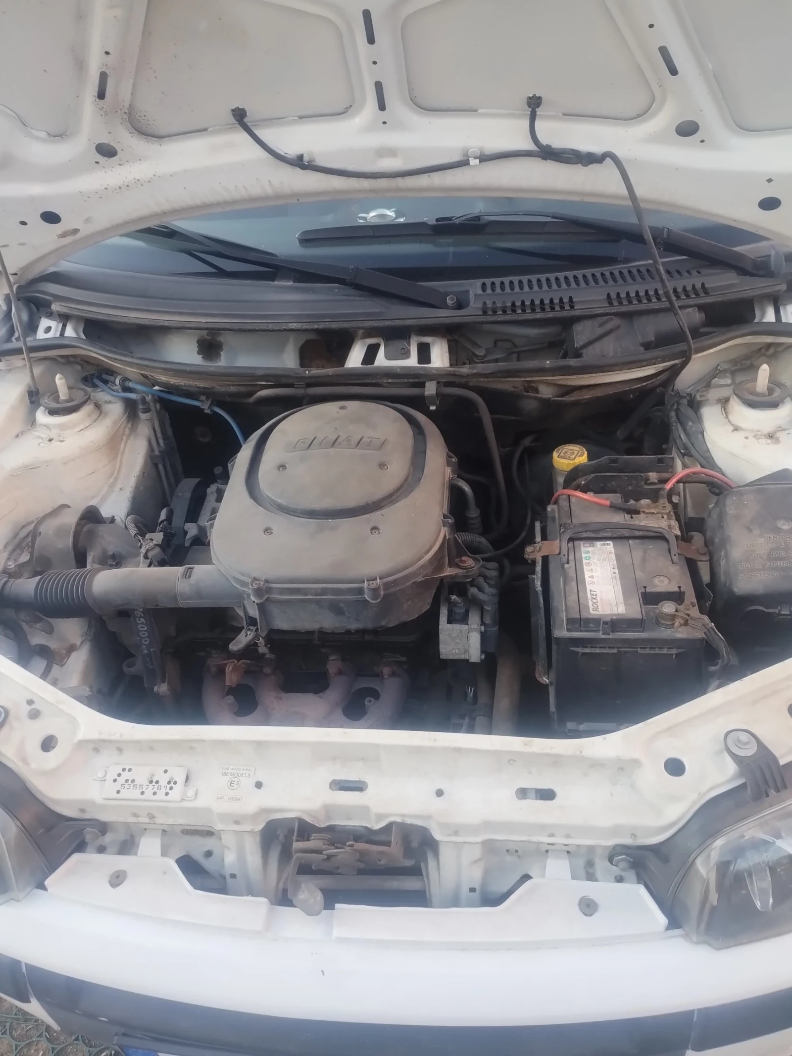 Fiat Punto, снимка 4 - Автомобили и джипове - 54904742