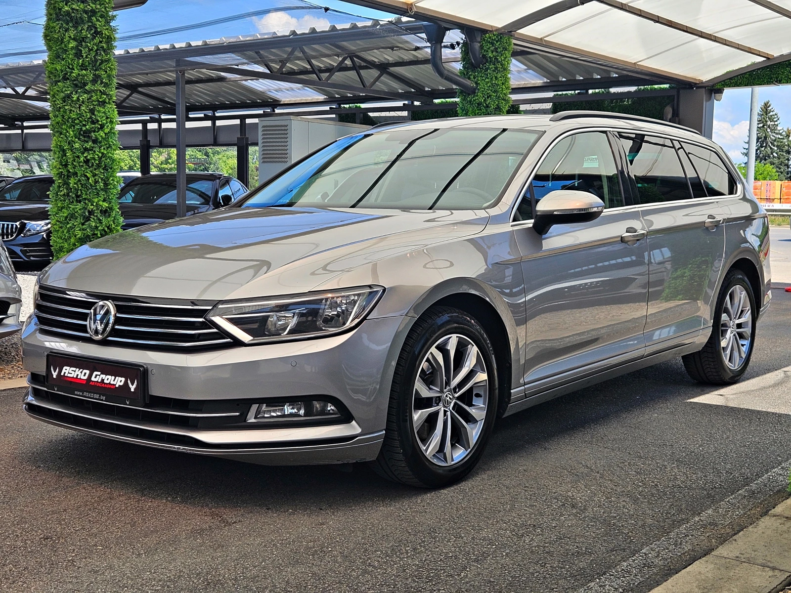 VW Passat 2.0TDI/GERMANY/DISTRONIC/ERGO COMFORT/CAR PLAY/LIZ