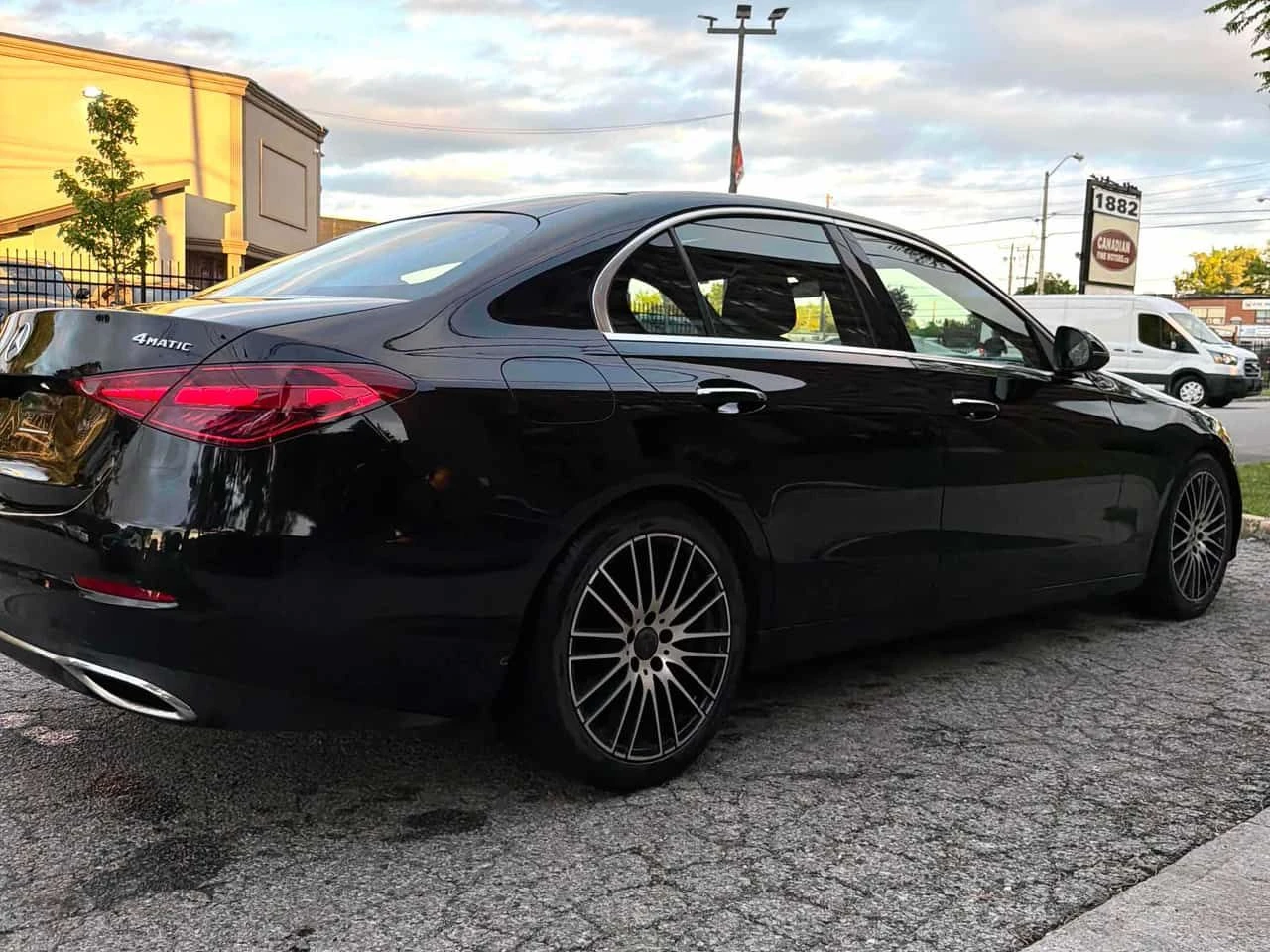 Mercedes-Benz C 300 4MATIC/360/ПАНОРАМА/ПОДГРЕВИ, снимка 4 - Автомобили и джипове - 55006866