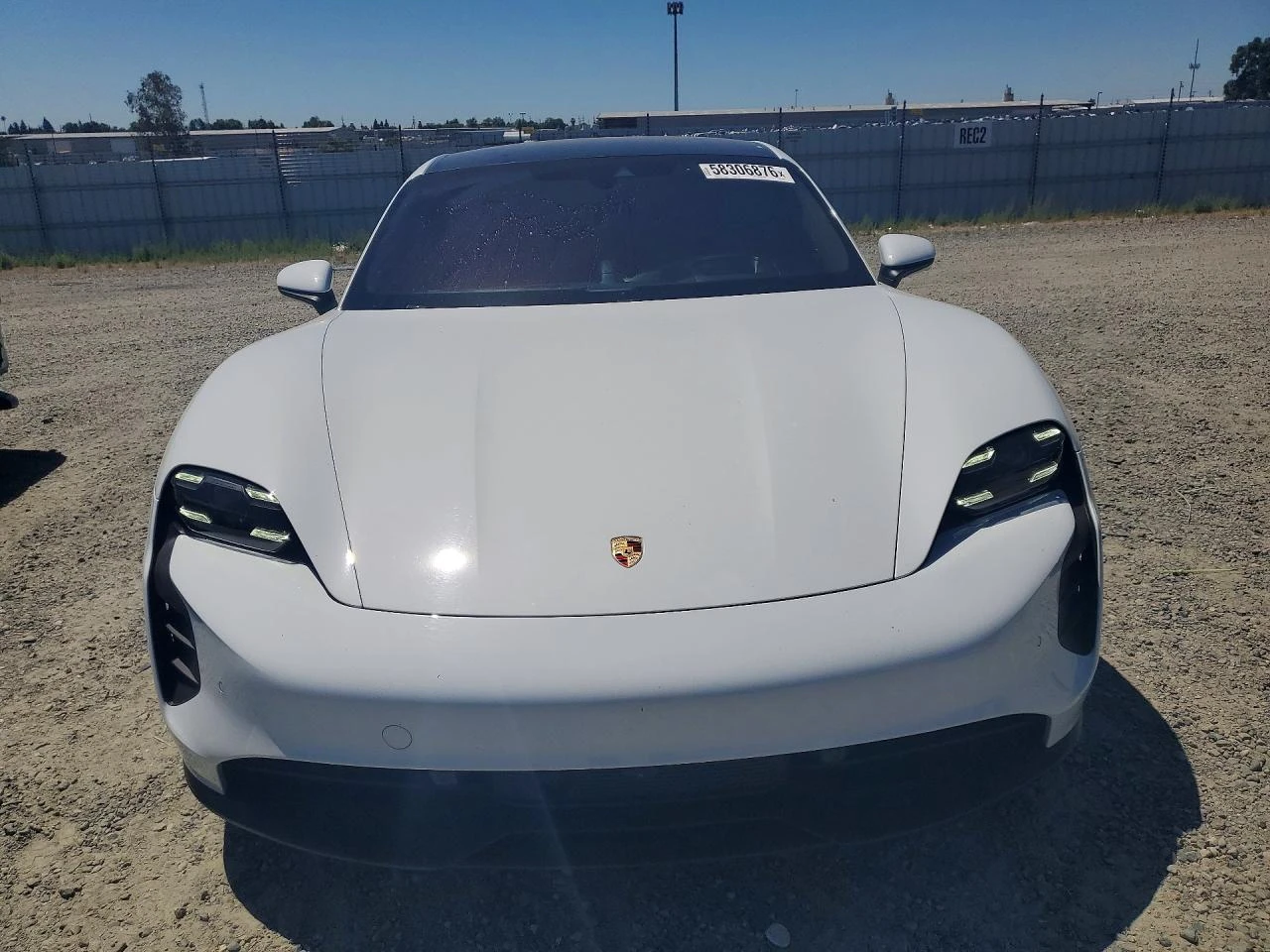 Porsche Taycan GTS , снимка 2 - Автомобили и джипове - 55057379