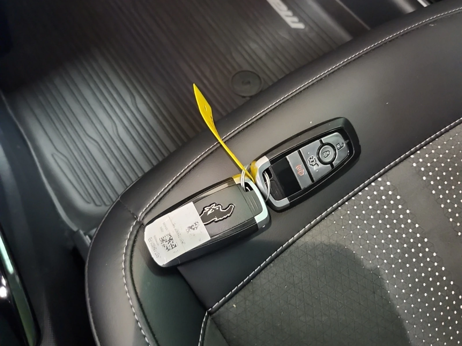 Ford Mustang Mach-E GT Performance| AWD | 360 | B&O| Distronic | 2022 , снимка 10 - Автомобили и джипове - 55340082