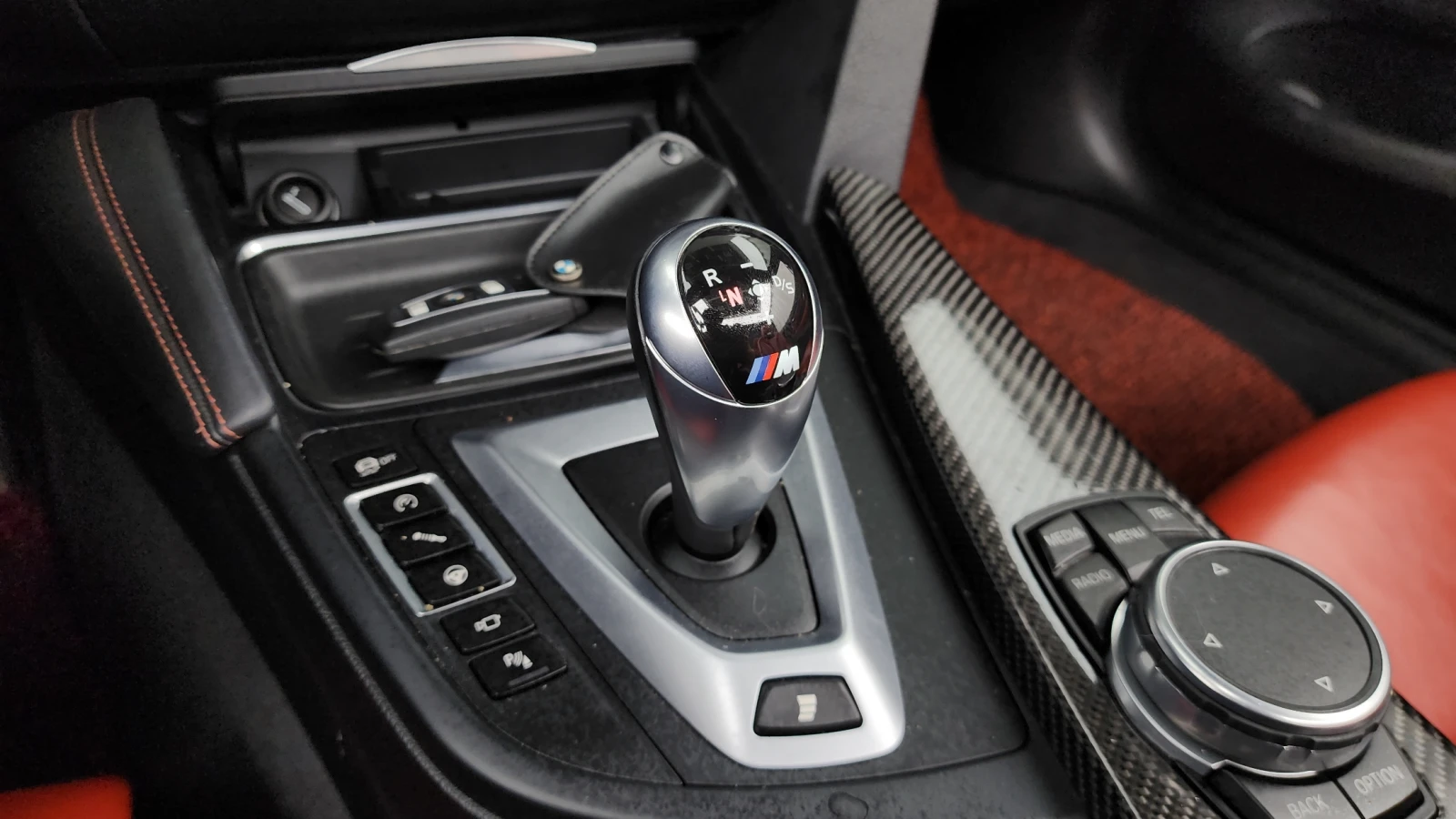 BMW M4 CABRIO* ЧЕРВЕНА КОЖА* HEAD UP* NAVI* КАМЕРА, снимка 13 - Автомобили и джипове - 55395825