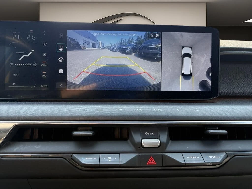 Kia EV9 DISTRONIC* 360* ОБДУХ* СЛ.ЛЕНТИ* HUD, снимка 13 - Автомобили и джипове - 55644141