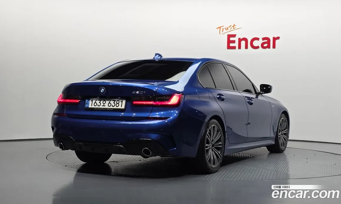 BMW 320 M SPORT, снимка 3 - Автомобили и джипове - 55930773