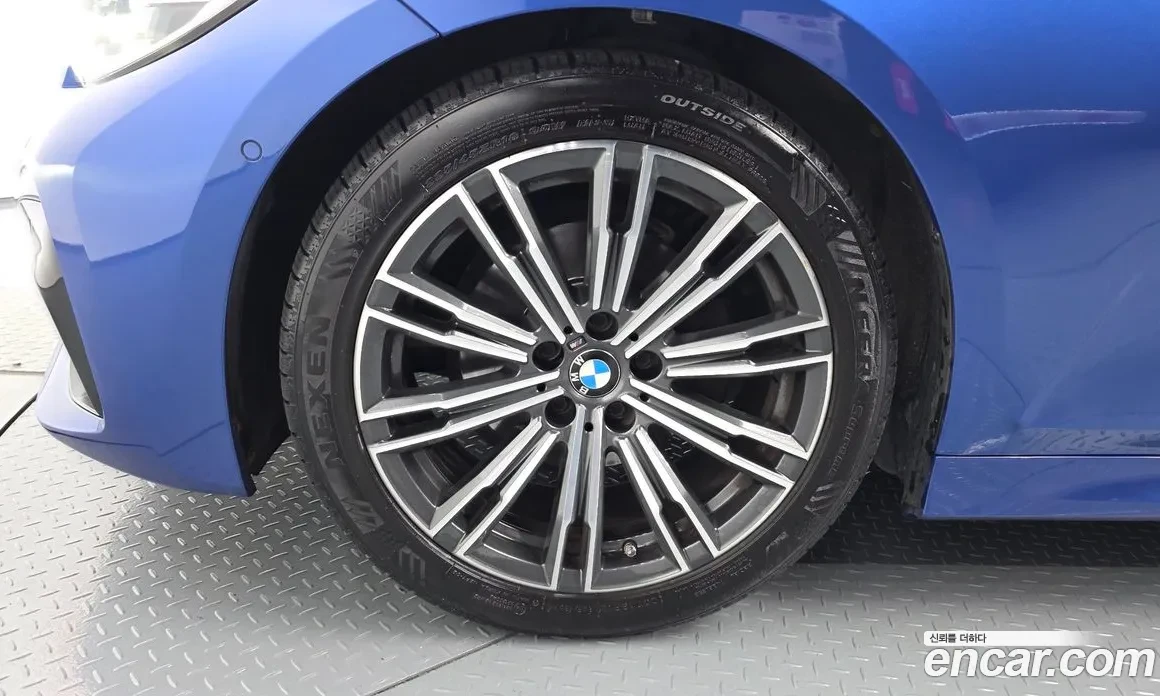 BMW 320 M SPORT, снимка 5 - Автомобили и джипове - 55930773