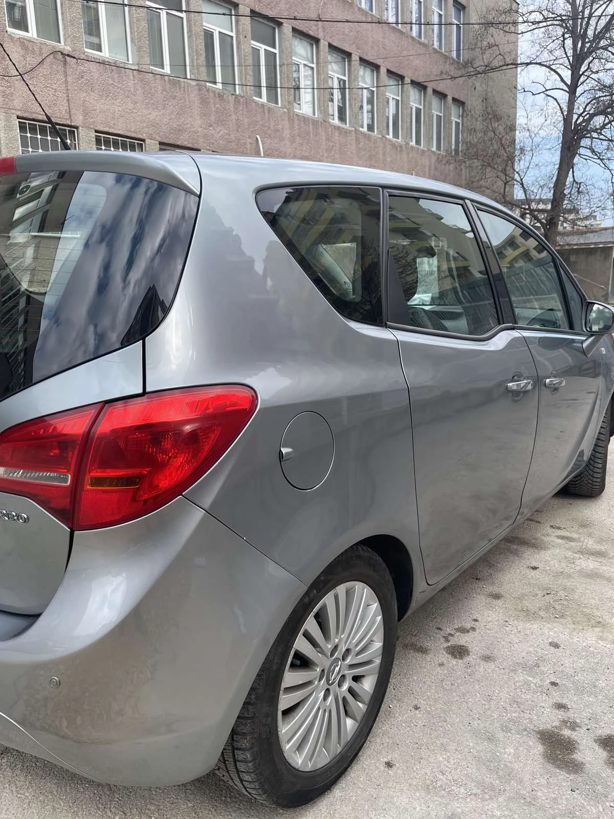 Opel Meriva, снимка 2 - Автомобили и джипове - 56164252