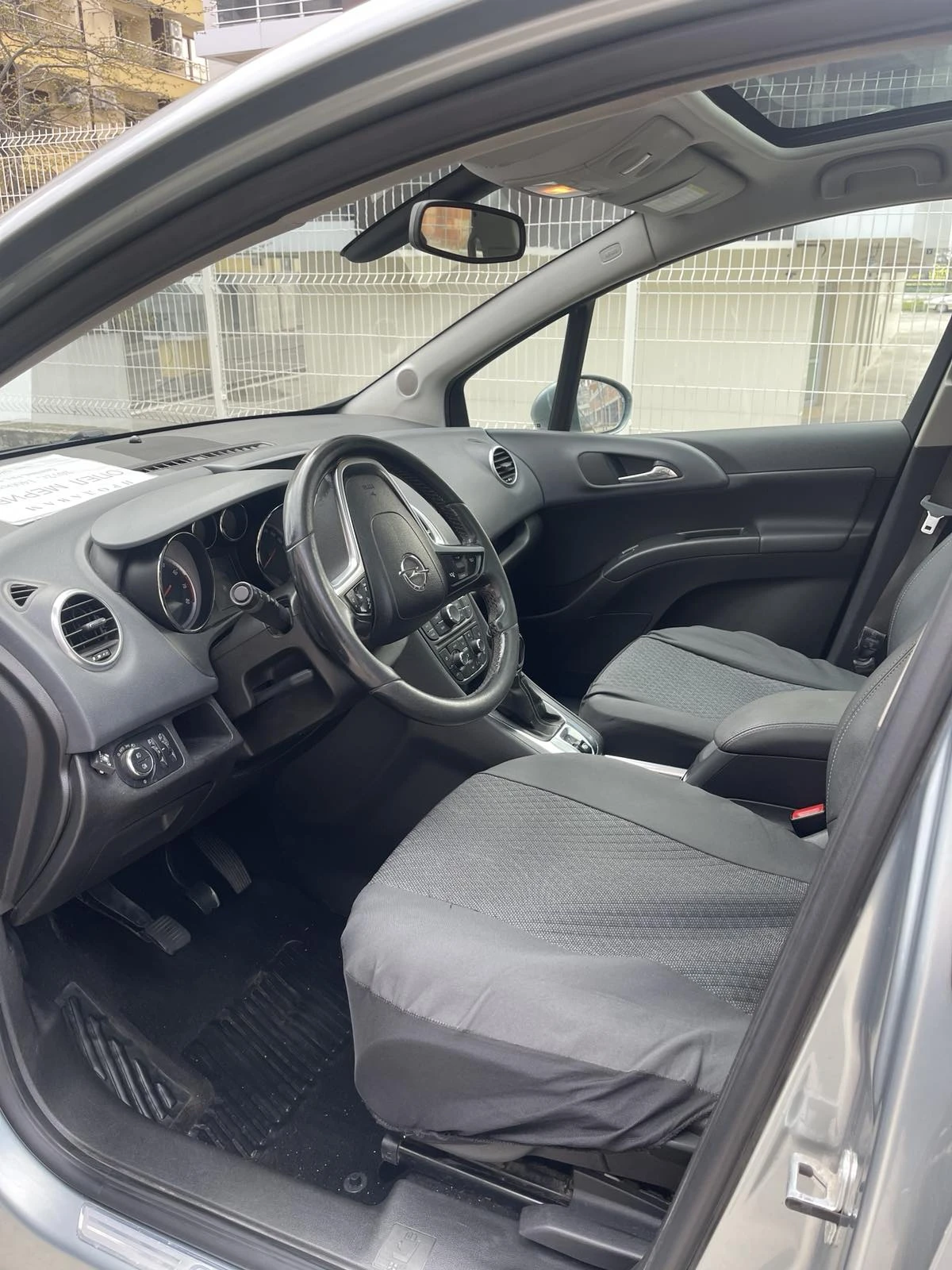 Opel Meriva, снимка 7 - Автомобили и джипове - 56164252