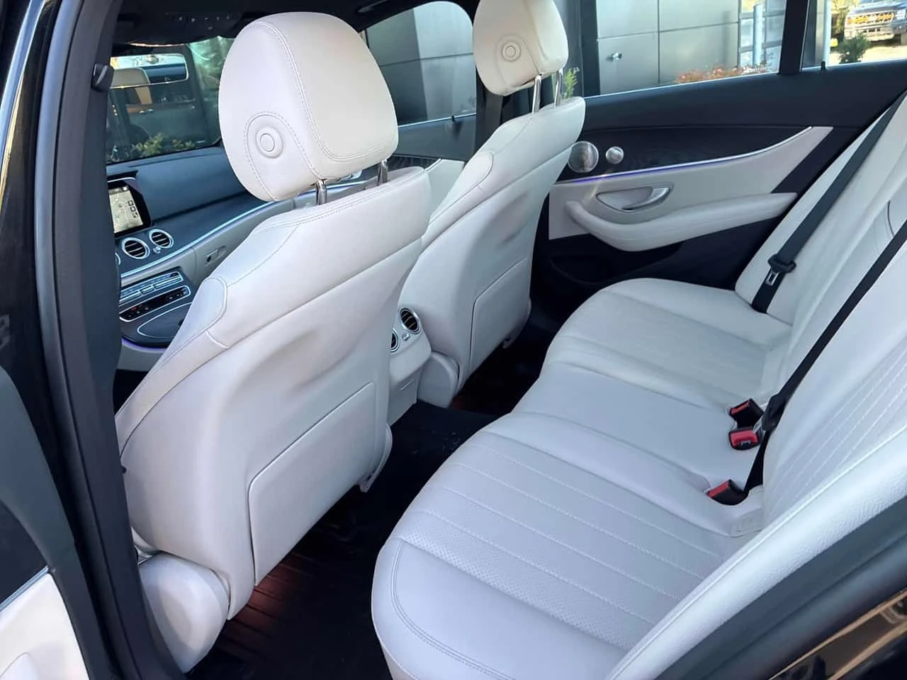 Mercedes-Benz E 350 * CARFAX *  | Mobile.bg � ����������� 12
