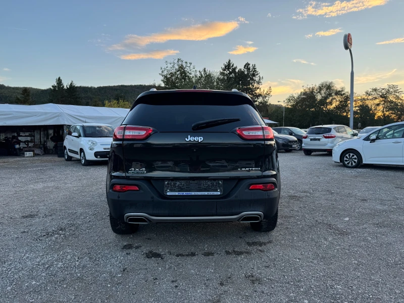 Jeep Cherokee 2.0MJT170к.с-9ск-NAVI-CAMERA-PODGR, снимка 8 - Автомобили и джипове - 47553238