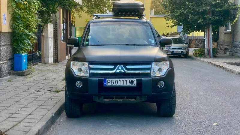 Mitsubishi Pajero, снимка 4 - Автомобили и джипове - 47838679