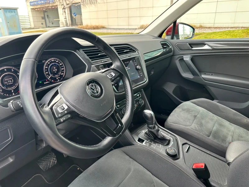 VW Tiguan Highline 2.0 TSI 4 Motion, снимка 6 - Автомобили и джипове - 49000760