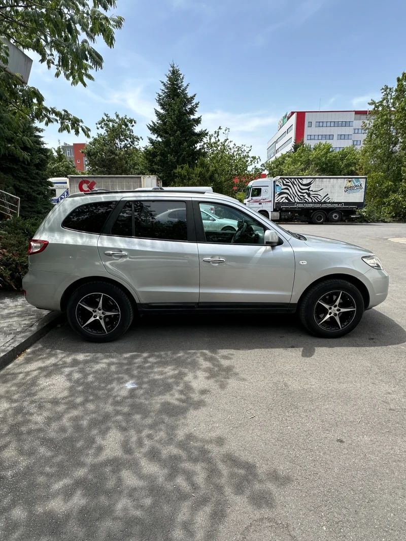 Hyundai Santa fe 2.2CRDI 4X4, снимка 4 - Автомобили и джипове - 49098449