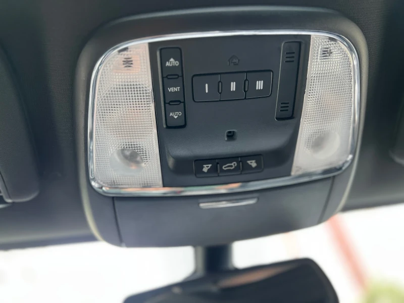 Jeep Grand cherokee 3.6i Limited - Шибедах-Подгрев-Кейлес-Камера, снимка 8 - Автомобили и джипове - 51356552