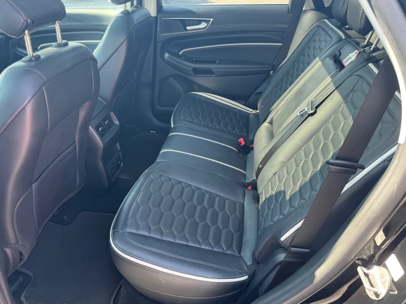 Ford Edge VIGNALE* 2.0TDCI-210кс* ТОП* СОБСТВЕН ЛИЗИНГ, снимка 13 - Автомобили и джипове - 51503145