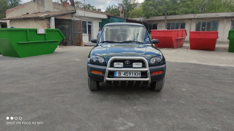 Toyota Rav4 Автомат, снимка 7 - Автомобили и джипове - 52050279