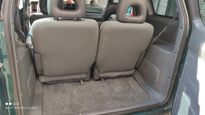 Toyota Rav4 Автомат, снимка 10 - Автомобили и джипове - 52050279