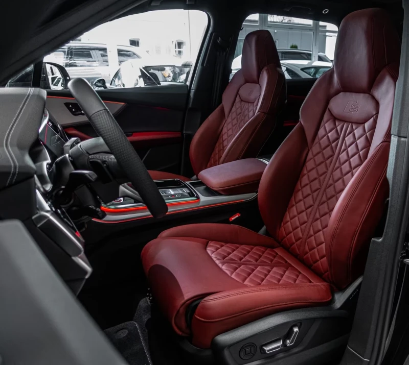 Audi SQ7 4.0TFSI NEWMod25* HUD* Laser* Pan, снимка 5 - Автомобили и джипове - 52062850