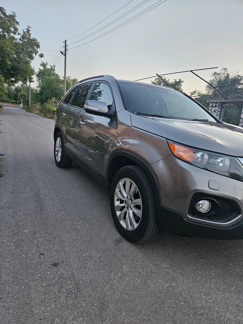 Kia Sorento Перфекно състояние 2.2 CRDI 197 к.с 2010г , снимка 15 - Автомобили и джипове - 52806653