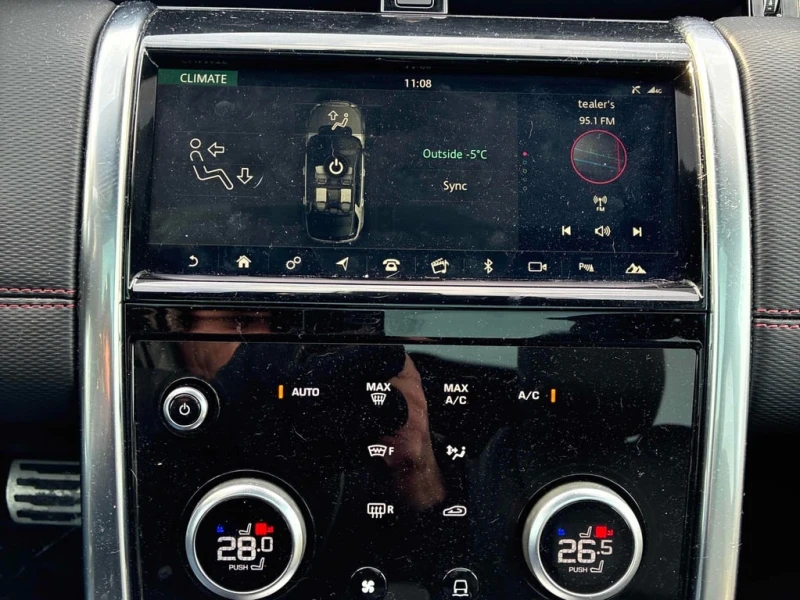 Land Rover Discovery Sport * R Dynamic SE * CARFAX * ЦЕНА ДО БГ, снимка 9 - Автомобили и джипове - 53248526