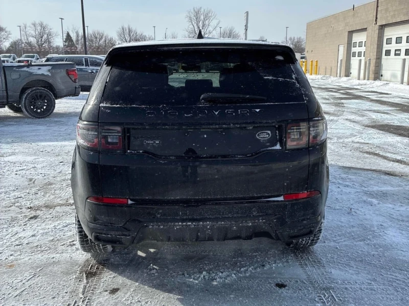 Land Rover Discovery Sport * R Dynamic SE * CARFAX * ЦЕНА ДО БГ, снимка 4 - Автомобили и джипове - 53248526