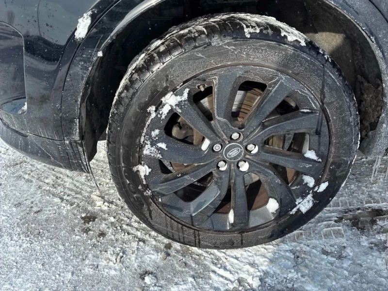 Land Rover Discovery Sport * R Dynamic SE * CARFAX * ЦЕНА ДО БГ, снимка 6 - Автомобили и джипове - 53248526