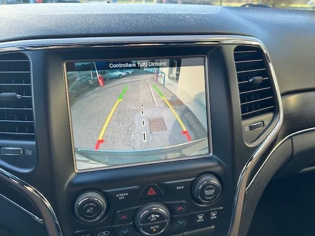 Jeep Grand cherokee, снимка 9 - Автомобили и джипове - 56150573