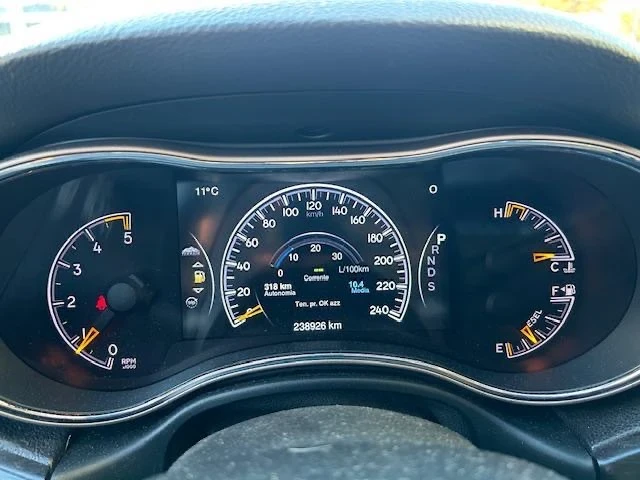 Jeep Grand cherokee, снимка 11 - Автомобили и джипове - 56150573