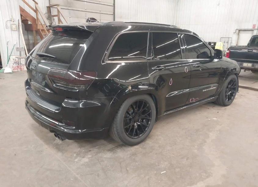Jeep Grand cherokee  - изображение 4