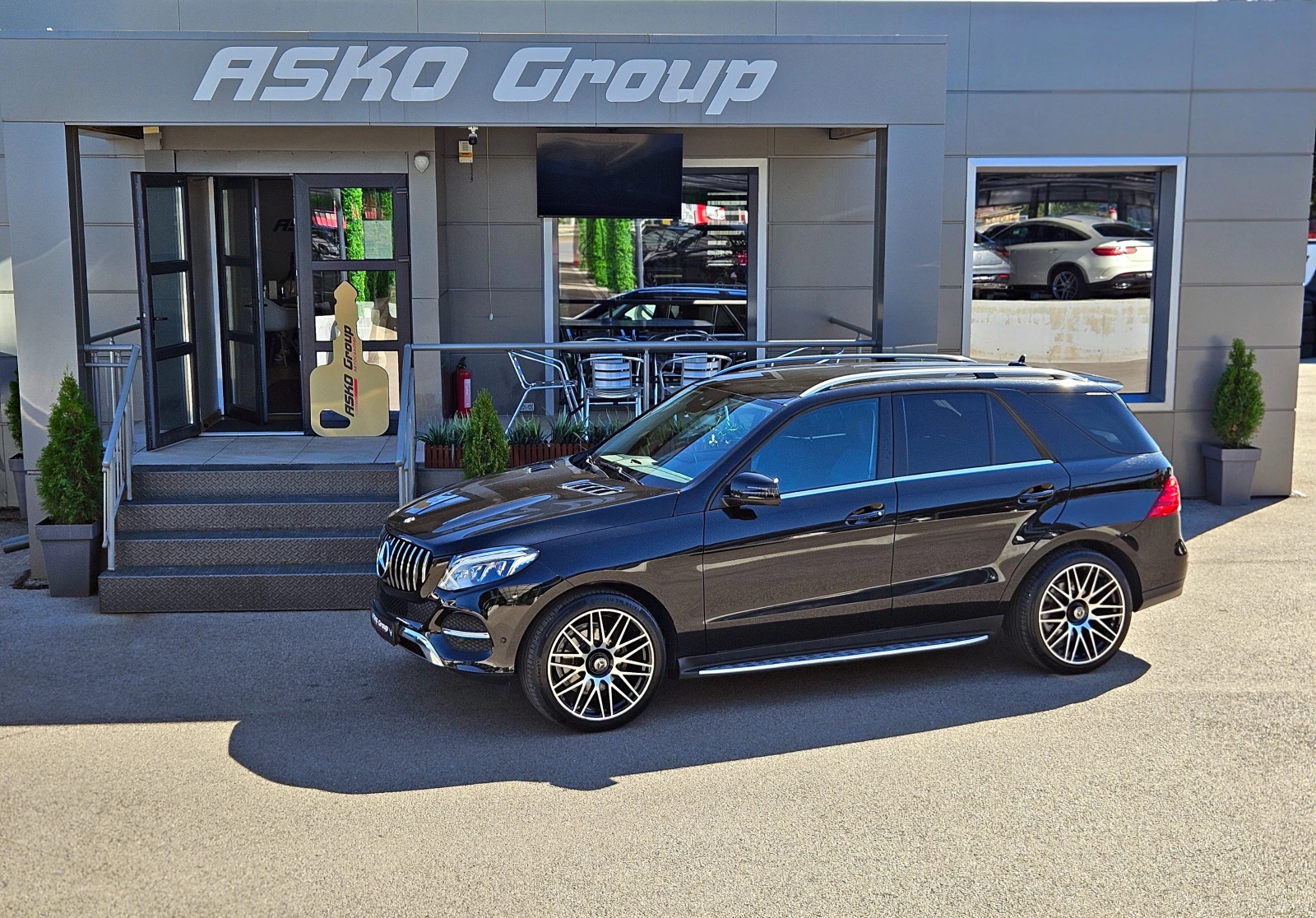 Mercedes-Benz GLE 350 ! AMG/GERMANY/CAMERA/AIRMATIC//AUTO HOLD/L | Mobile.bg   17
