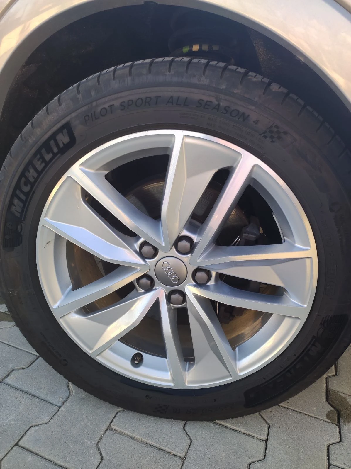 Audi Q3  - изображение 10