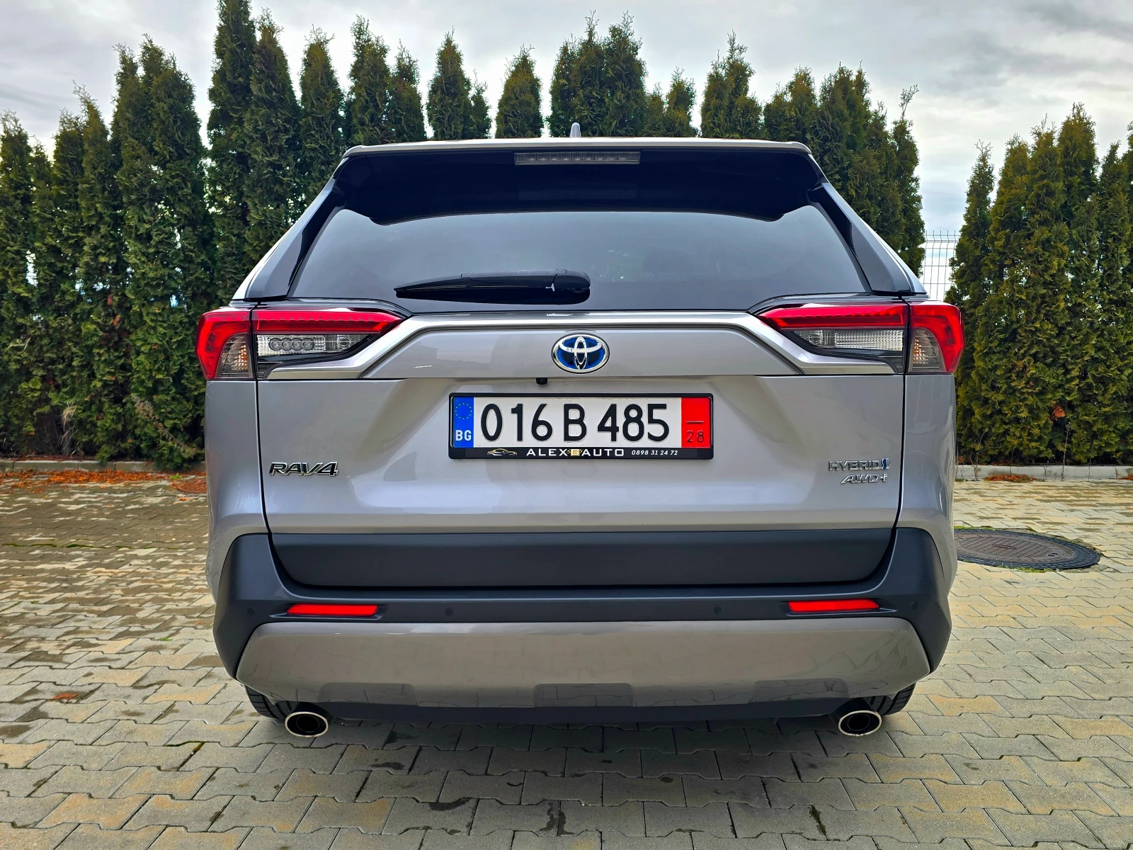 Toyota Rav4 2.5 XYBRID 4×4 222PS - изображение 6